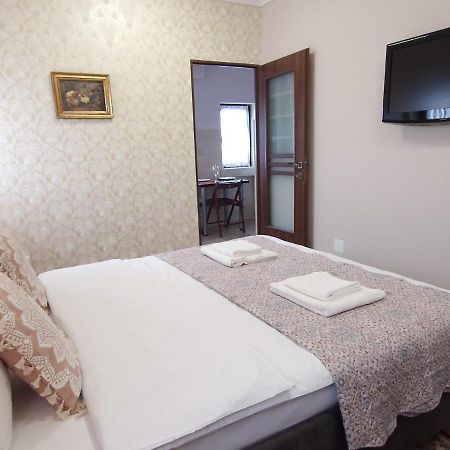 Laroka House Arty And Cosy Studio Universitate Center Bucureşti Exterior foto