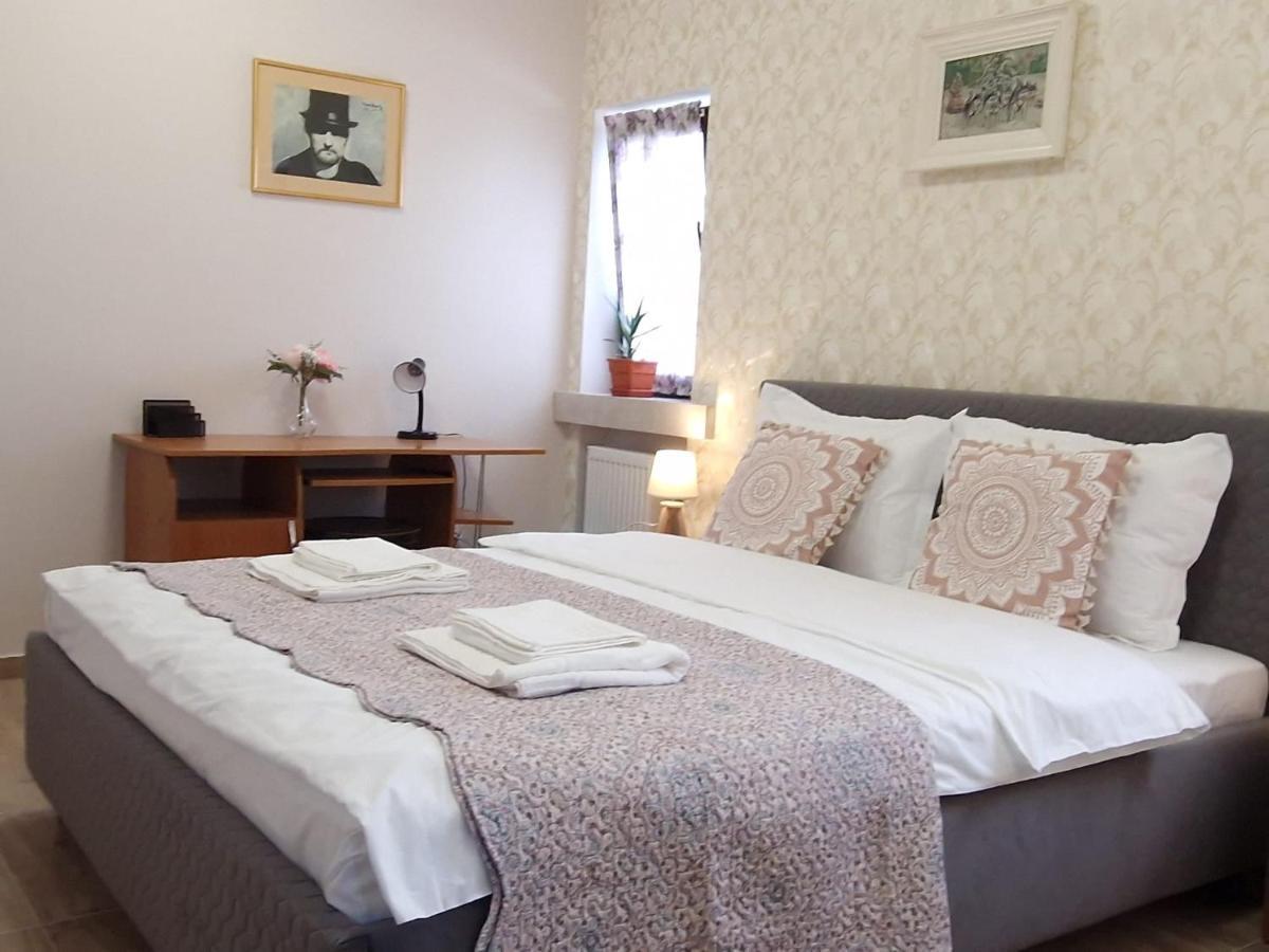 Laroka House Arty And Cosy Studio Universitate Center Bucureşti Exterior foto